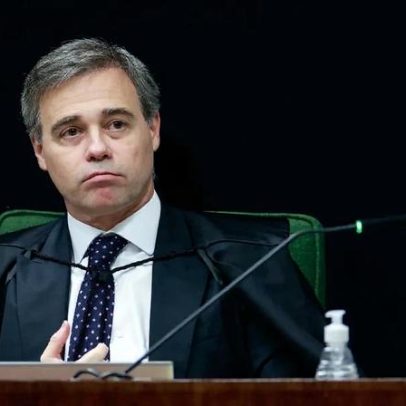 André Mendonça assume como relator do caso Master no STF