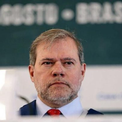 Toffoli avalia dividir inquérito do Caso Master para reduzir pressão sobre o STF