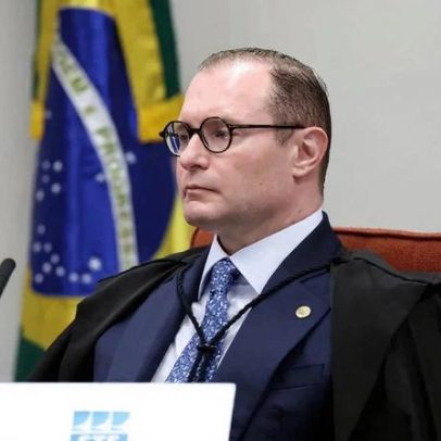 SC: cidades não podem dispensar comprovante de vacinação de crianças contra a Covid