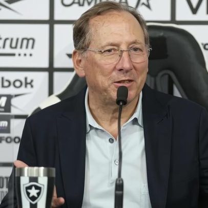 Botafogo reduz quadro de funcionários diante de dificuldades financeiras da SAF