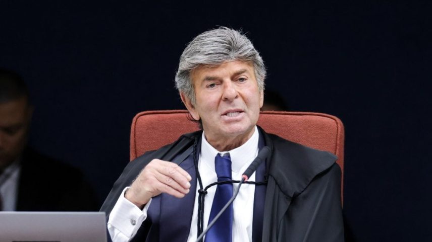 Fux lê seu voto no 4º dia de julgamento da trama golpista. Foto: Rosinei Coutinho/STF