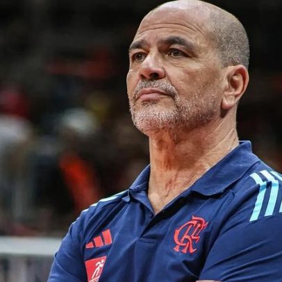 Flamengo perde para o Obras e soma quarta derrota consecutiva