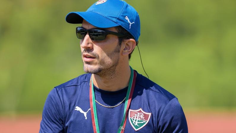 Zubeldía em treino pelo Fluminense (Foto: Marina Garcia/ Fluminense FC)