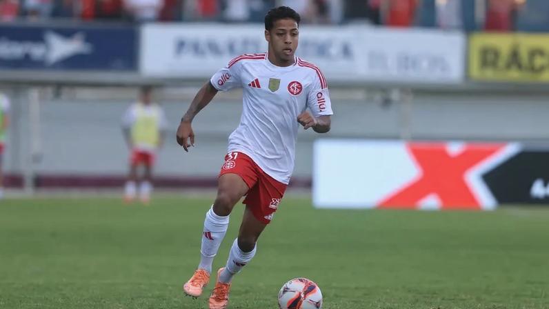 Allex, meia do Internacional (Foto: Ricardo Duarte/SC Internacional)