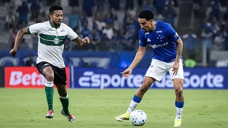 Cruzeiro x Coritiba, no Mineirão.