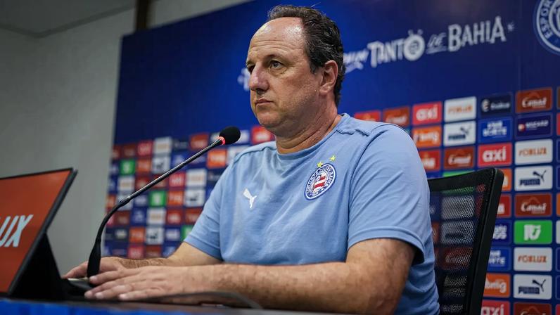 Rogério Ceni em coletiva depois de Bahia x Fluminense (Foto: Letícia Martins/EC Bahia)