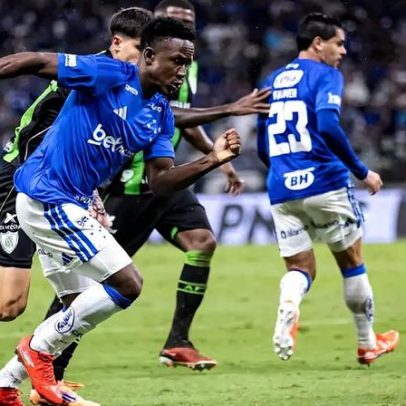 Sinisterra analisa estreia com Tite pelo Cruzeiro, diz ser o momento certo