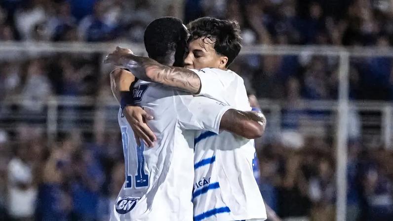 URT x Cruzeiro (Foto: Gustavo Aleixo/Cruzeiro)