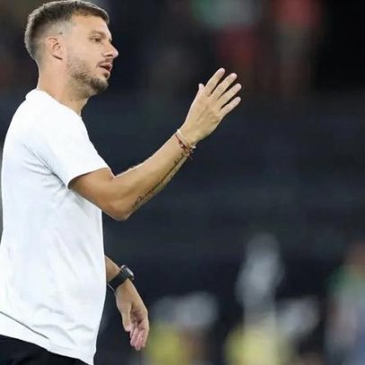 Botafogo começa mal sob Anselmi; causas da queda de rendimento