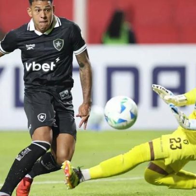 Análise aponta falta de potência e força no ataque do Botafogo