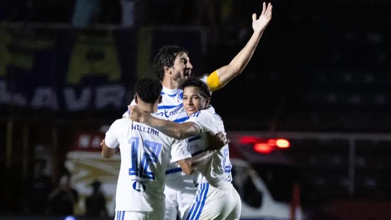 Lucas Silva comemora gol (Foto: Gustavo Aleixo/Cruzeiro)