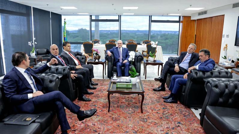 Reunião no STF sobre 'penduricalhos' — Foto: Rosinei Coutinho/STF