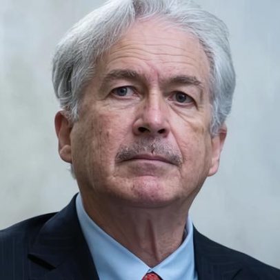 Epstein trocou mensagens com ex-diretor da CIA Bill Burns, dizem arquivos