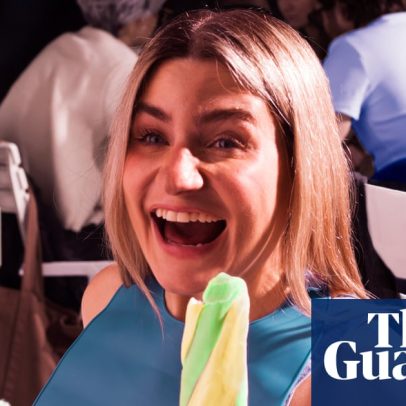 Harriet Kemsley relembra infância bem comportada e declínio ao longo dos anos