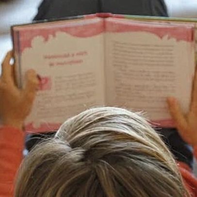 10% dos meninos de 14 a 16 leem por prazer diariamente, estudo do Reino Unido
