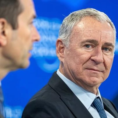 Investidor bilionário Ken Griffin acusa a Casa Branca de enriquecer-se