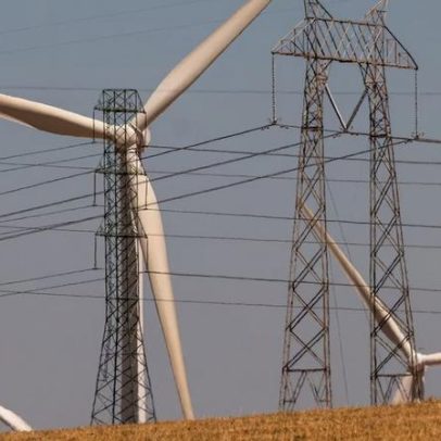 GIP da BlackRock e EQT se unem para adquirir AES, dizem fontes