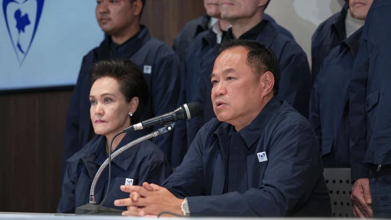 Thailand's caretaker Prime Minister Anutin Charnvirakul, Bhumjaithai Party leader and prime ministerial candidate, speaks during a press conference at the party headquarters on the day of the general election, in Bangkok, Thailand, February 8, 2026. REUTERS/Chalinee Thirasupa