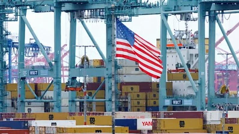 Shipping containers from China sit at the Port of Los Angeles in San Pedro, California, on 5 November 2025.