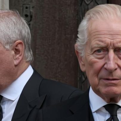 Crise do Príncipe Andrew pode abalar o reinado de Charles