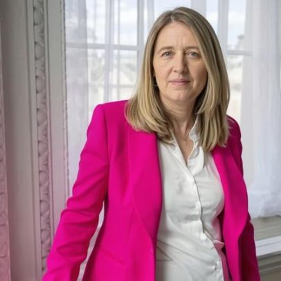 Crianças com necessidades especiais na Inglaterra manterão apoio, diz ministro