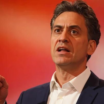 Miliband afirma que o impacto climático dos centros de dados é incerto