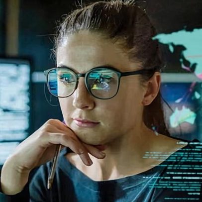 Mulheres tech e finanças têm risco de perder empregos para IA, aponta estudo