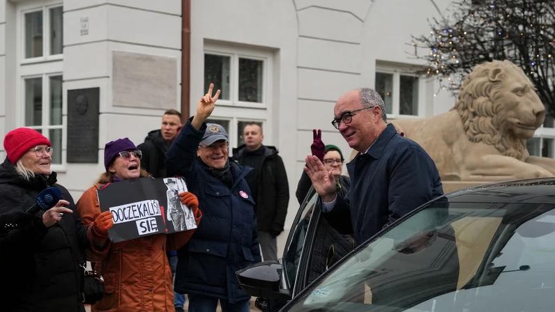 Demonstration in support of Poland's new cabinet, in Warsaw
