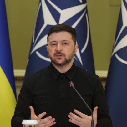 Zelenskiy pede acelerar defesa aérea e reparos na rede elétrica
