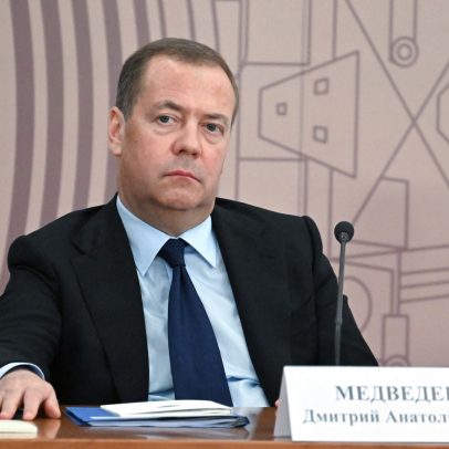 Medvedev diz que vitória na Ucrânia chegará em breve