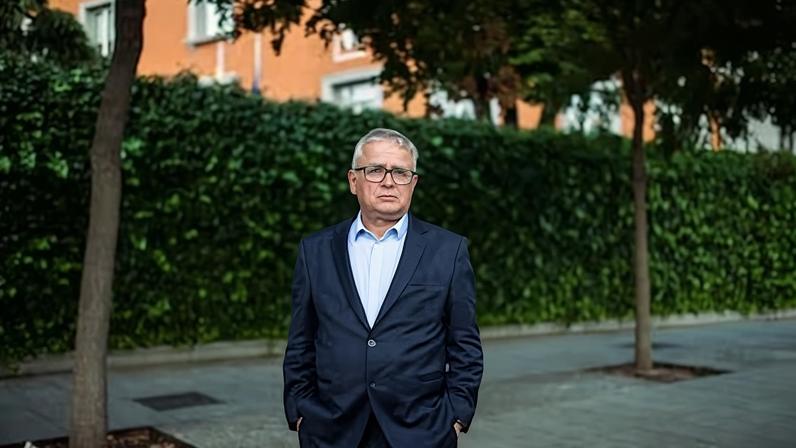 El activista iraní Taghi Rahmani en Madrid en 2024.