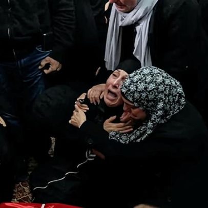 Colonos israelenses matam palestino-americano de 19 anos, dizem autoridades