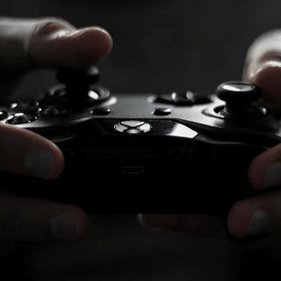 Pais cristãos avaliam permitir adolescentes jogarem jogos violentos