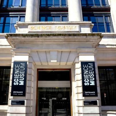 Líder indígena critica patrocínio de petróleo por museu de ciência antes de show climático