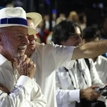 Pastor do PT critica desfile que ironizou famílias e minimiza eleição