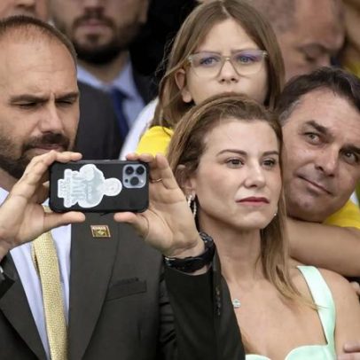 Eduardo e Flávio Bolsonaro defendem união para vencer eleições