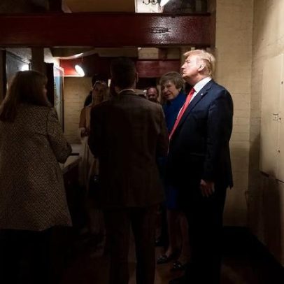 Casa Branca pressiona Smithsonian por novo retrato de Trump e exposição ampliada