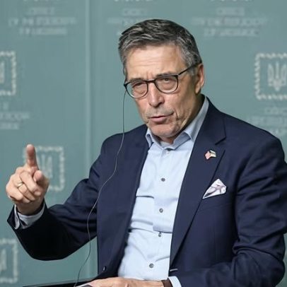 Rasmussen afirma que Europa deve colocar a economia em estado de guerra