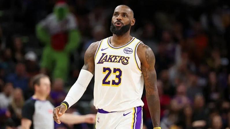NBA anuncia reservas do All-Star com LeBron James