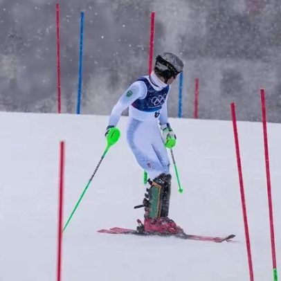 Lucas Pinheiro comenta queda no slalom, valoriza ouro e fala de superação