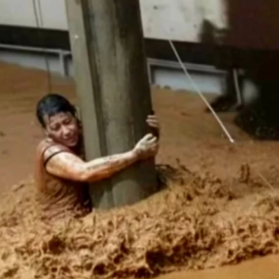 Arrastada pela enxurrada, empresária sobrevive após 3 horas agarrada a poste em Ubá