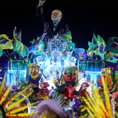 Escola que homenageou Lula é rebaixada no Grupo Especial do Rio