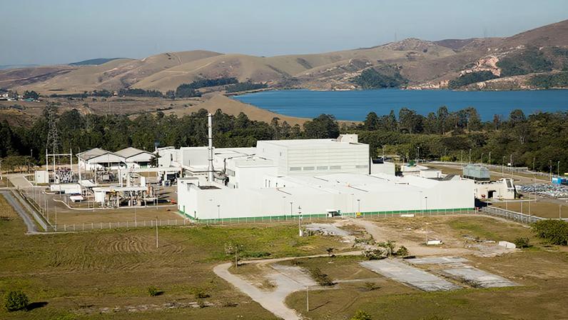 Fábrica da INB em Rezende (RJ), onde são produzidas as pastilhas de urânio usadas pelas usinas nucleares de Angra 1 e 2