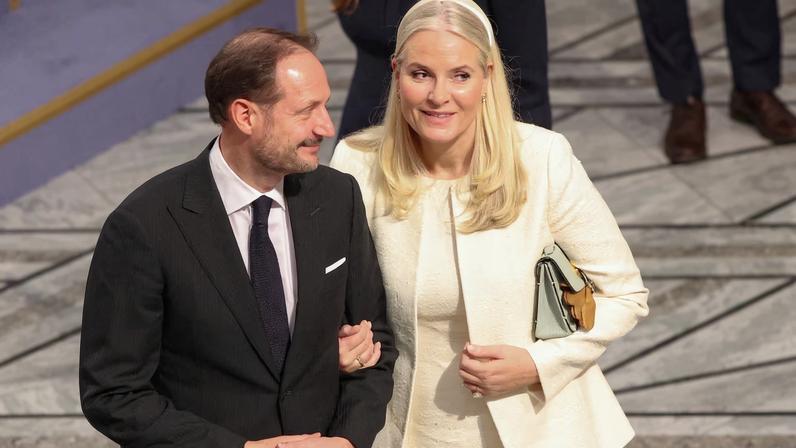Norway's Crown Prince Haakon and Crown Princess Mette-Marit attend the ceremony to award the Nobel Peace Prize to Venezuelan opposition leader Maria Corina Machado, in Oslo, Norway December 10, 2025. REUTERS/Leonhard Foeger