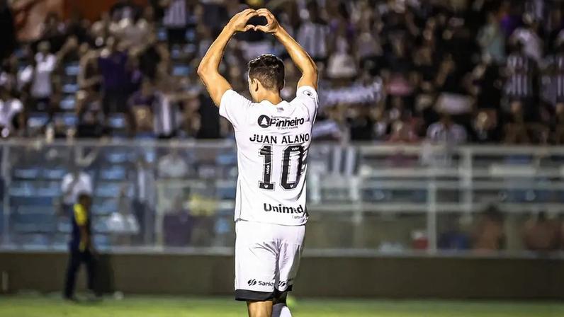 Alano comemora gol do Ceará contra o Horizonte, pelo Campeonato Cearense (Foto: Thiago Santos/MyPhoto Press/Gazeta Press)