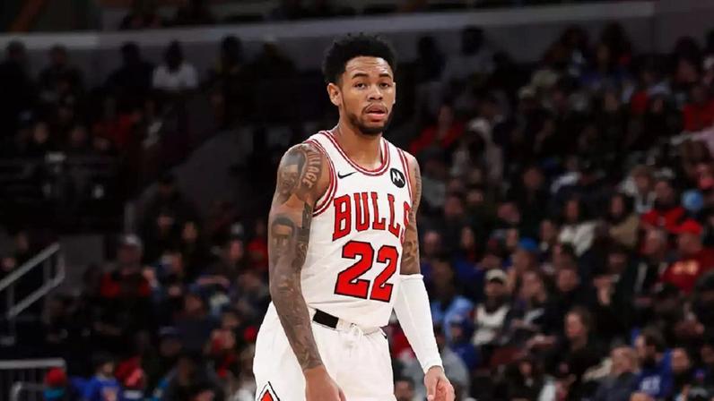Chicago Bulls encerra o pior mês de sua história na NBA