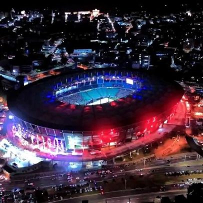 Arena Fonte Nova recebe iluminação especial para Bahia x Fluminense