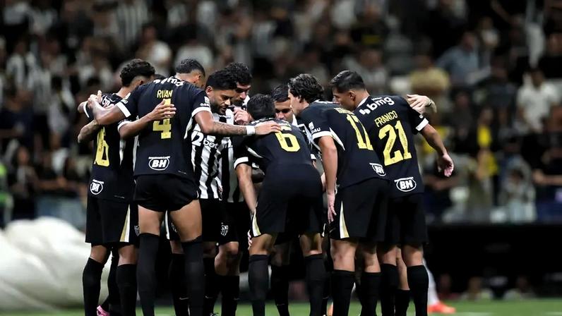 Equipe do Atlético (Foto: Gilson Lobo/GazetaPress)
