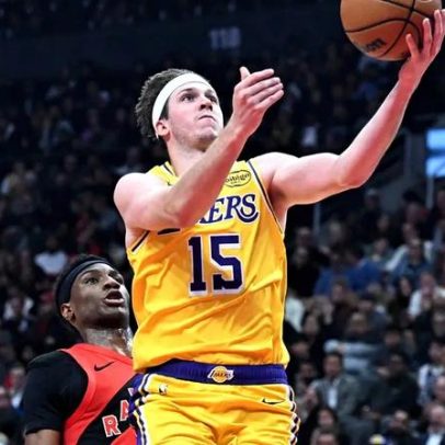 Austin Reaves atribui evolução a Rajon Rondo
