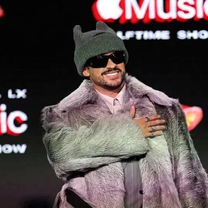Quem é Bad Bunny, atração do show do intervalo do Super Bowl